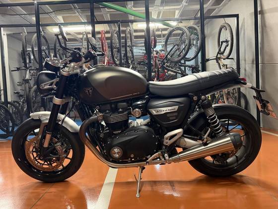 TRIUMPH SPEED TWIN TRIUMPH SPEED TWIN